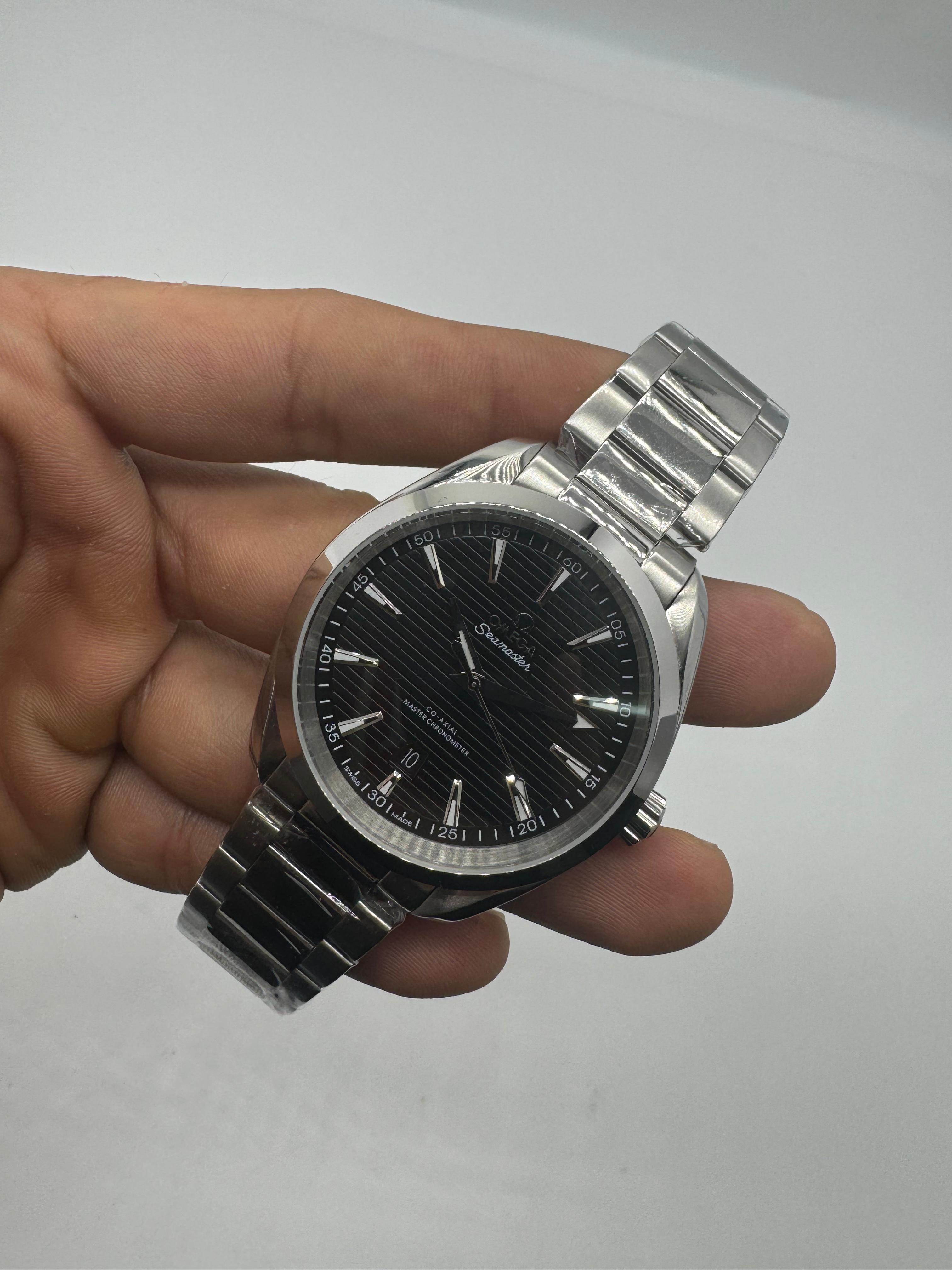 Omega Aqua Terra