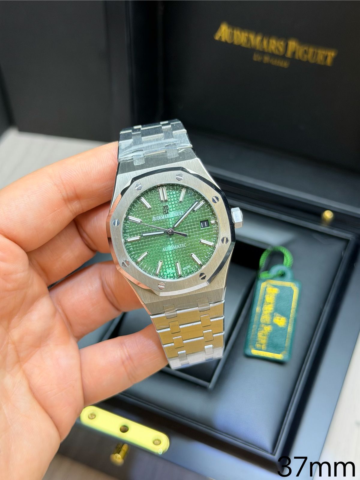 Audemars Piguet Royal OaK - Base ETA